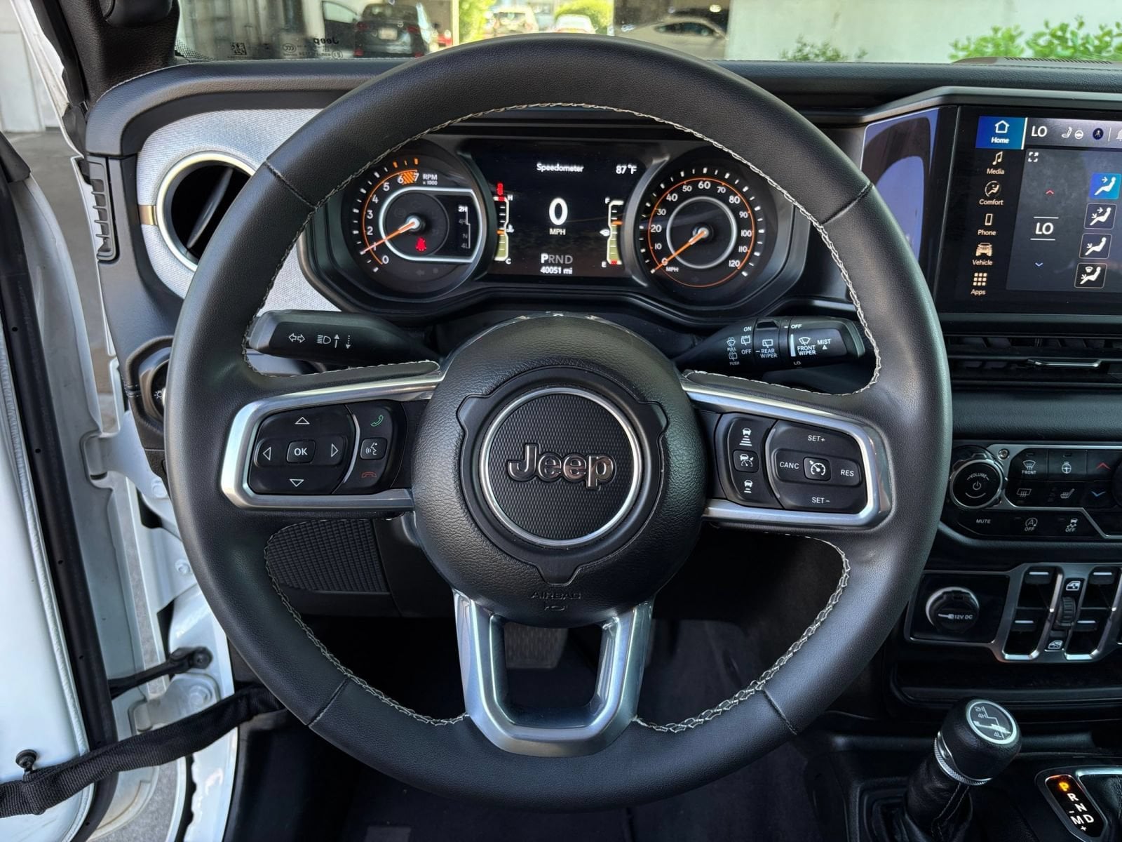 Thumbnail: 2025 Jeep Wrangler - 27