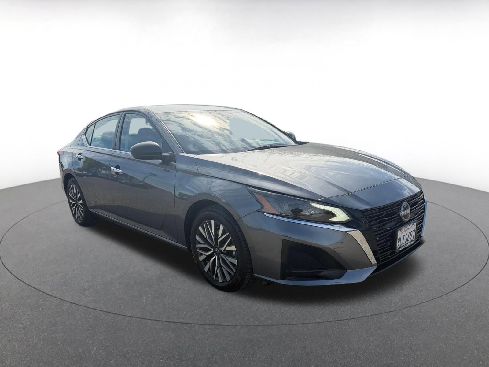 Thumbnail: 2024 Nissan Altima - 1