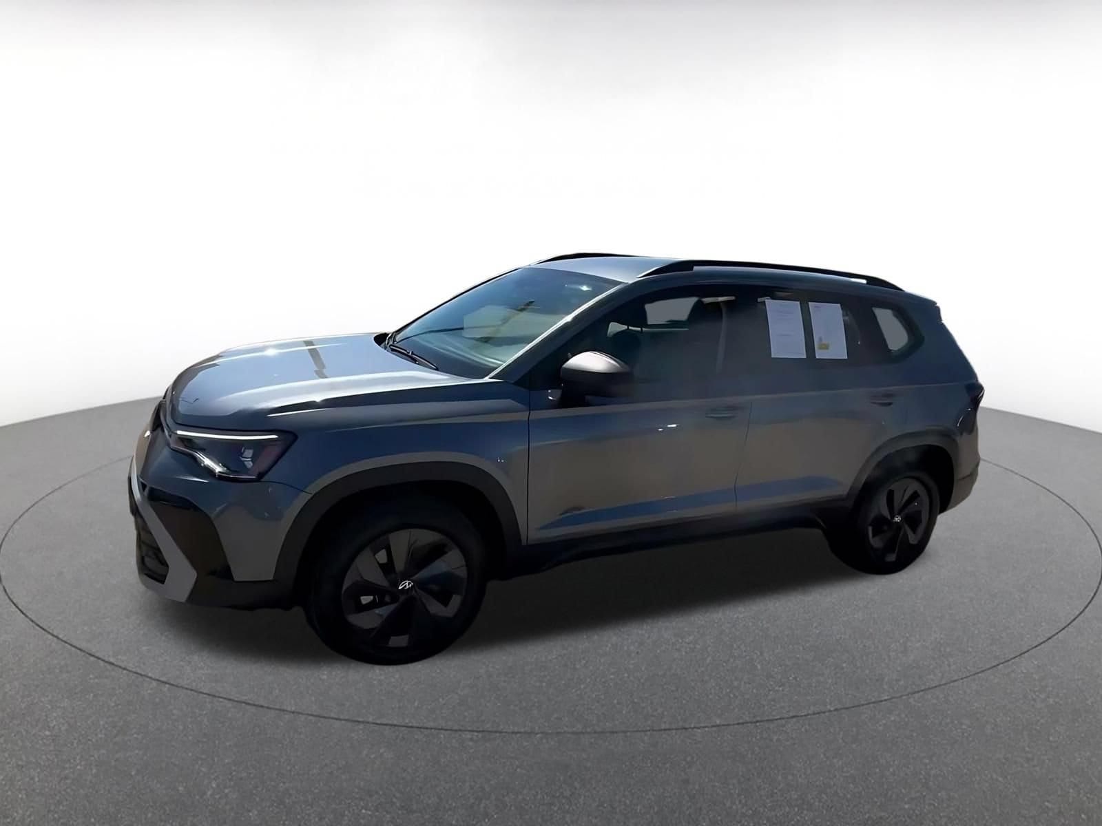 Thumbnail: 2026 Volkswagen Taos - 7