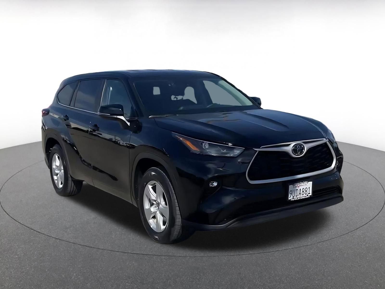 Thumbnail: 2025 Toyota Highlander - 2