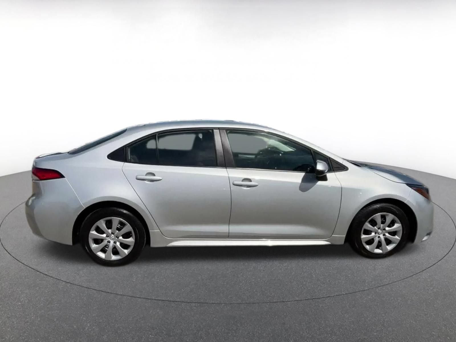 Thumbnail: 2025 Toyota Corolla - 15