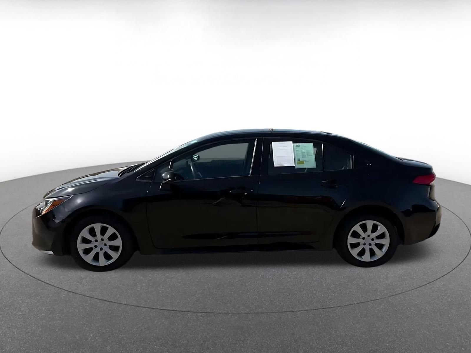 Thumbnail: 2025 Toyota Corolla - 8