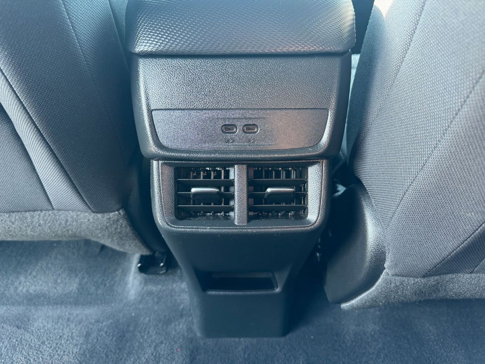 Thumbnail: 2025 Chevrolet Equinox - 24