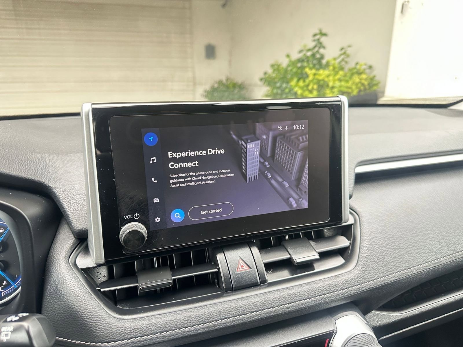 Thumbnail: 2025 Toyota RAV4 - 21