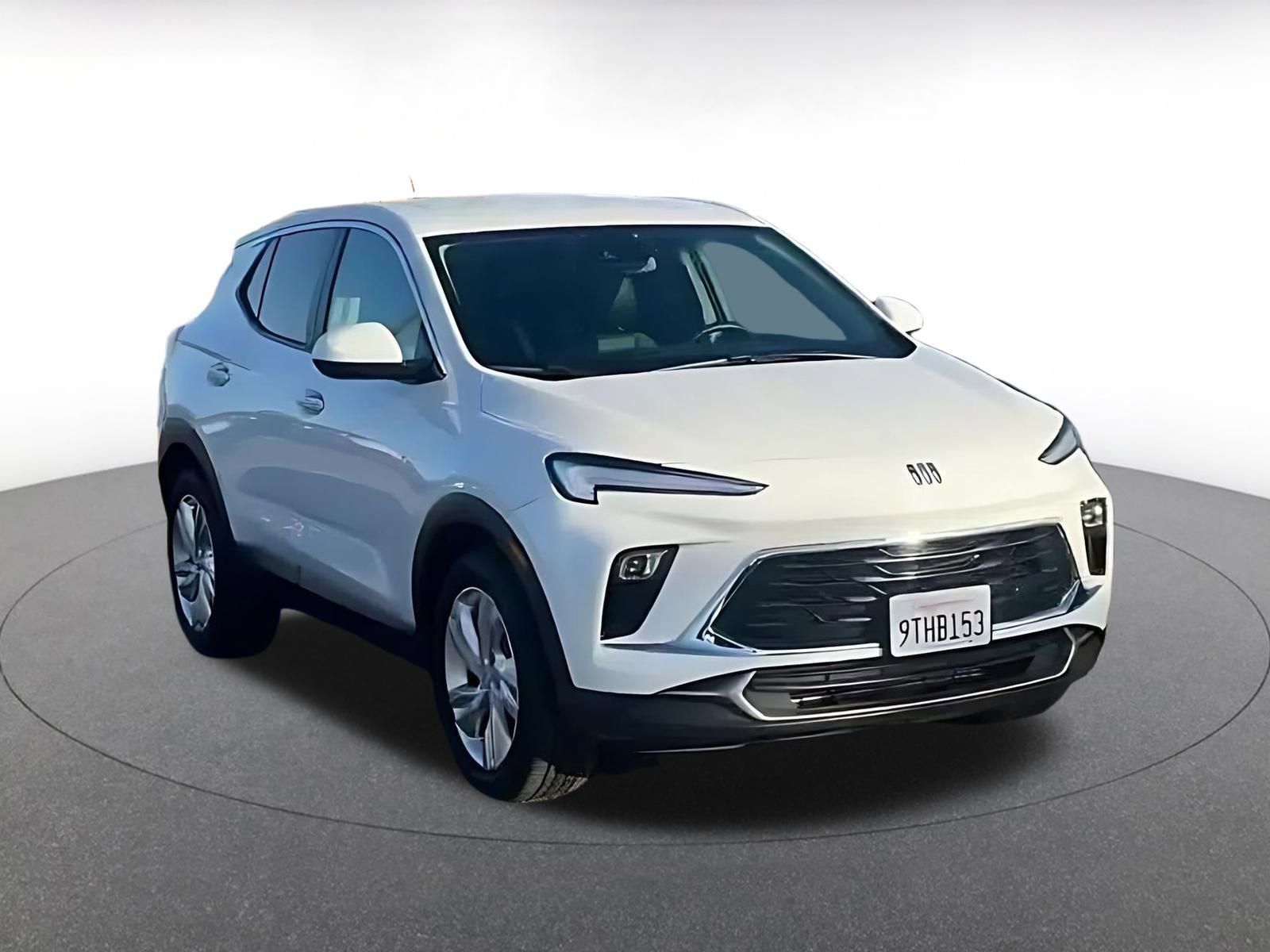 Thumbnail: 2025 Buick Encore GX - 3