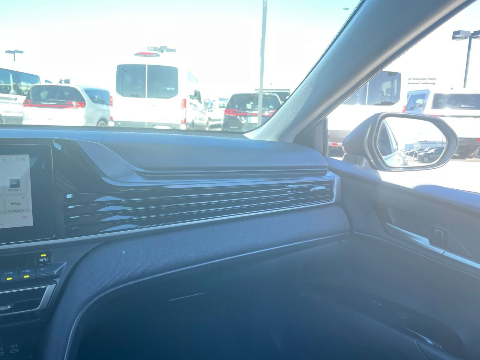 Thumbnail: 2025 Toyota Camry - 35