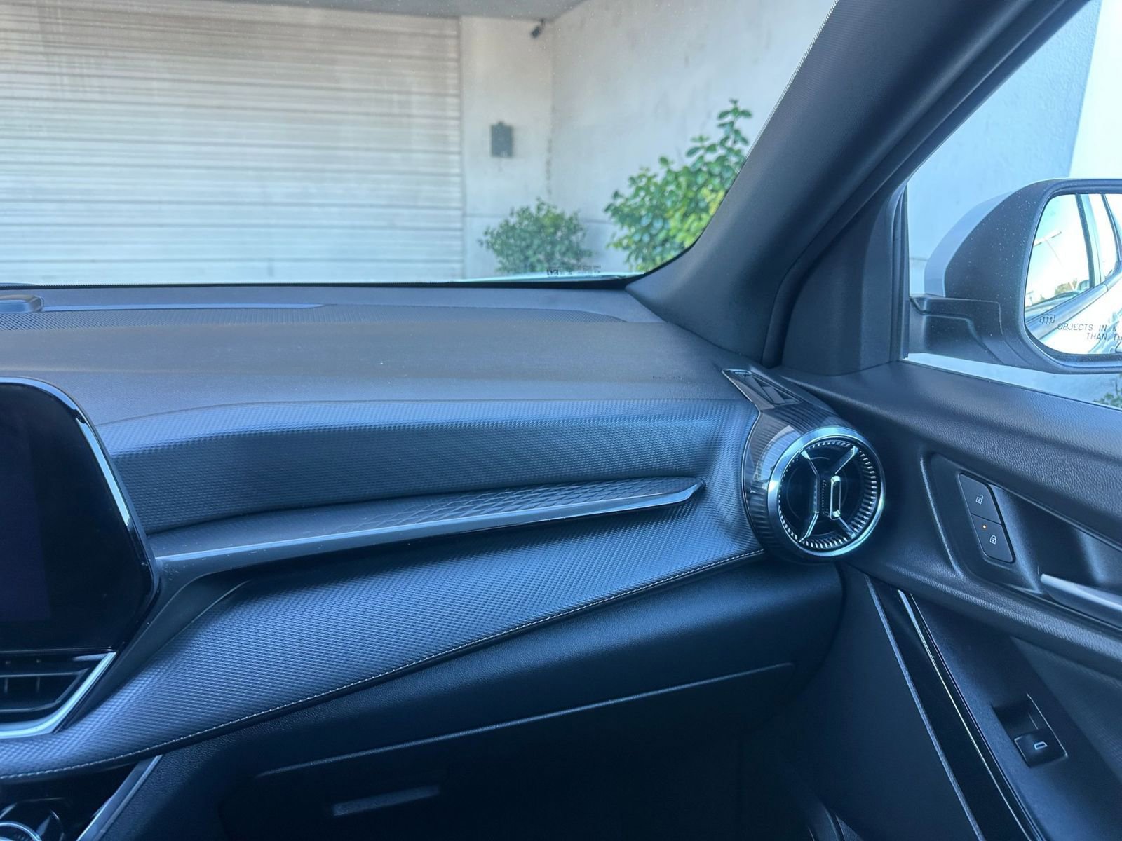 Thumbnail: 2025 Chevrolet Equinox - 35