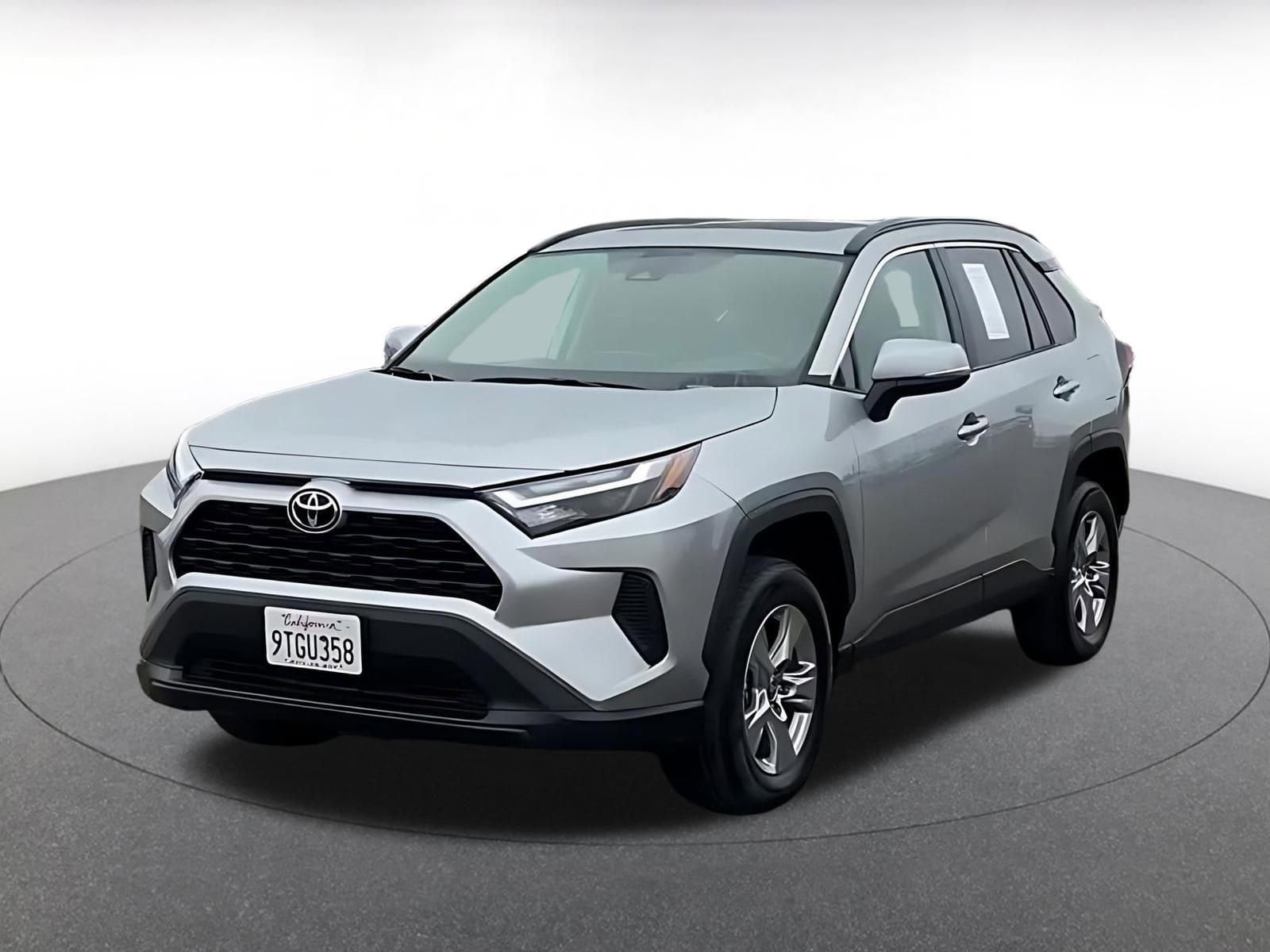 Thumbnail: 2025 Toyota RAV4 - 7