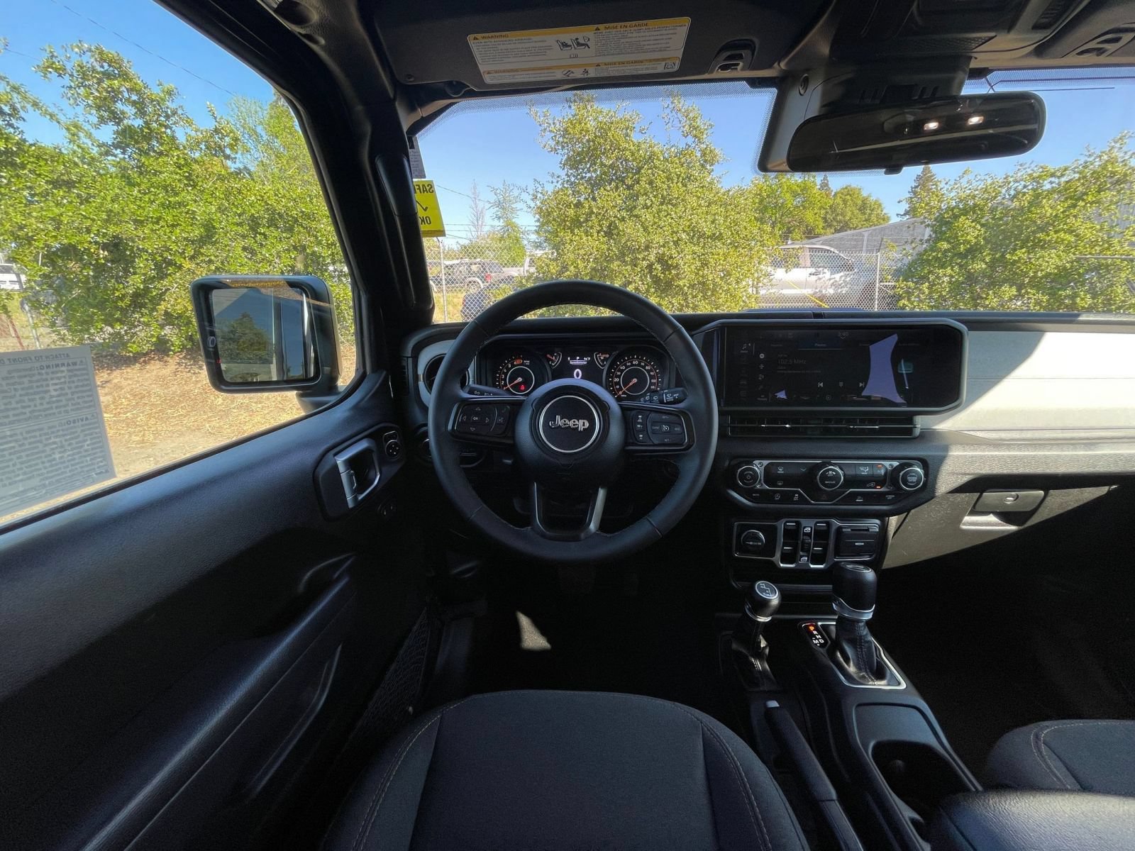 Thumbnail: 2025 Jeep Wrangler - 34