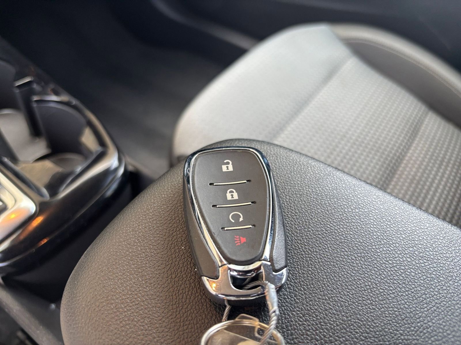 Thumbnail: 2025 Chevrolet Trax - 24