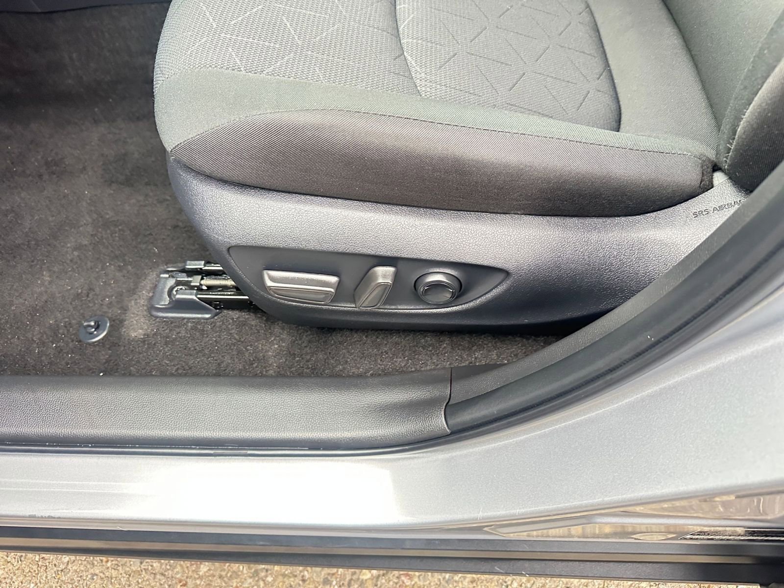 Thumbnail: 2025 Toyota RAV4 - 23