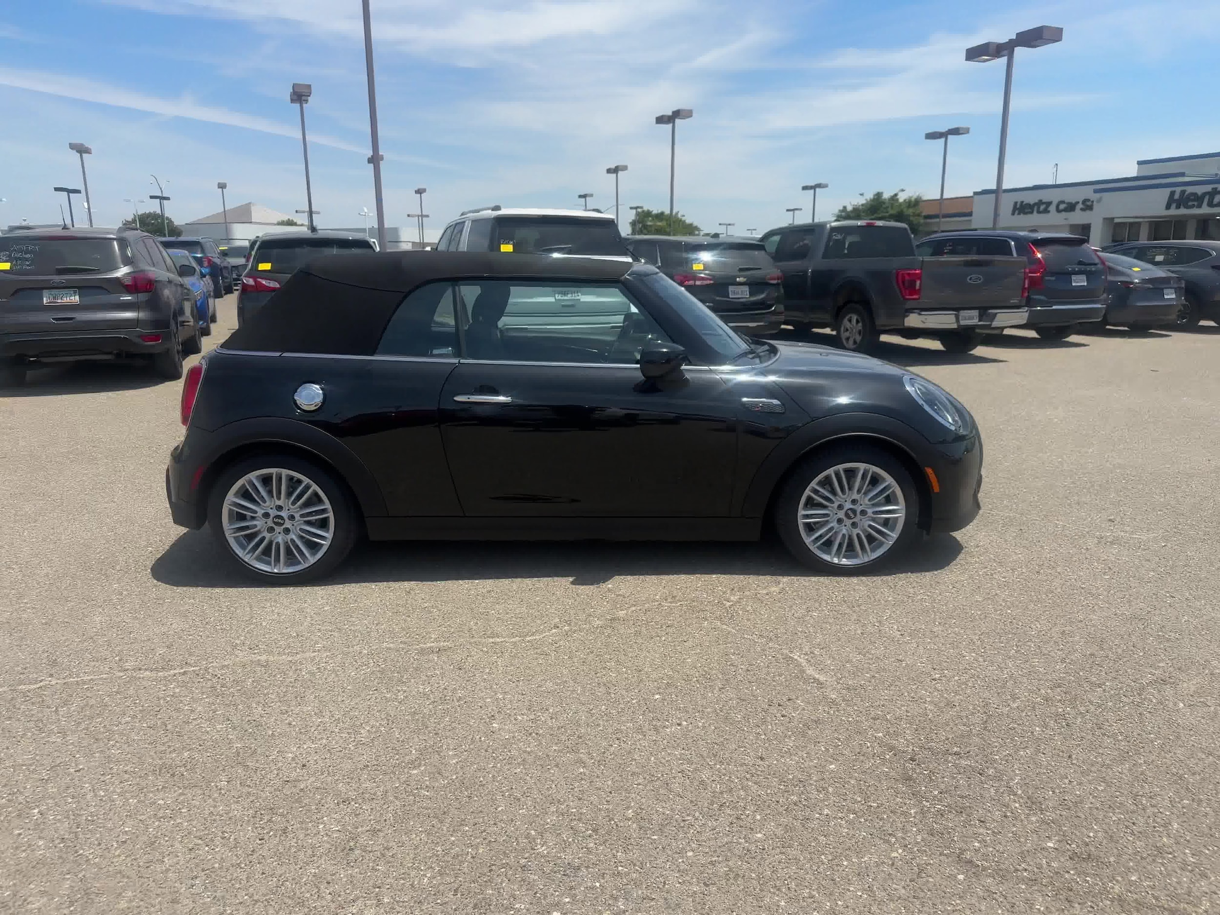 2024 MINI Cooper Convertible S 16