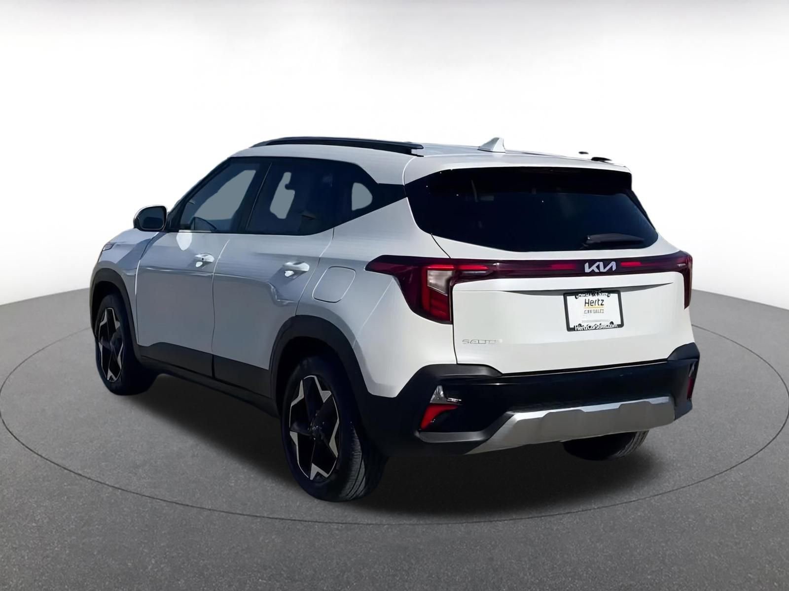 Thumbnail: 2025 Kia Seltos - 11