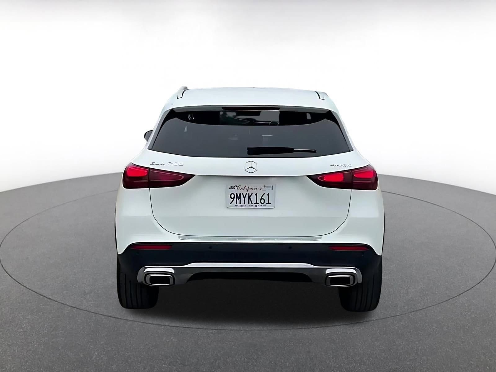 Thumbnail: 2025 Mercedes-Benz GLA - 12