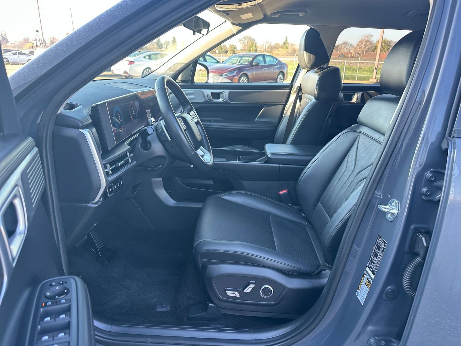 Thumbnail: 2025 Hyundai Santa Fe - 29