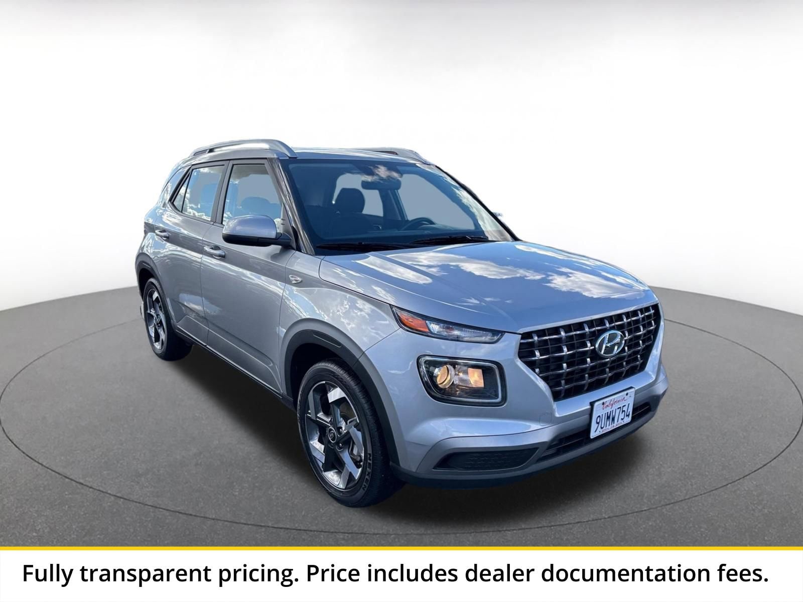Thumbnail: 2025 Hyundai Venue - 1