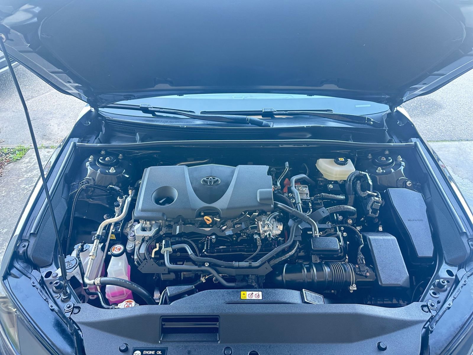 Thumbnail: 2025 Toyota Camry - 32