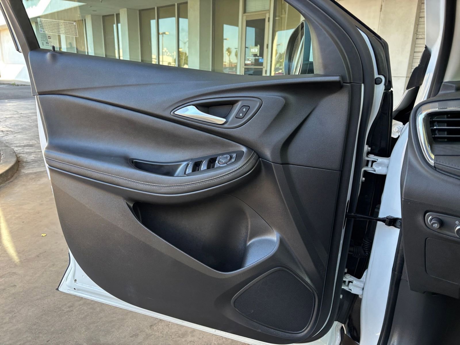 Thumbnail: 2025 Buick Encore GX - 18