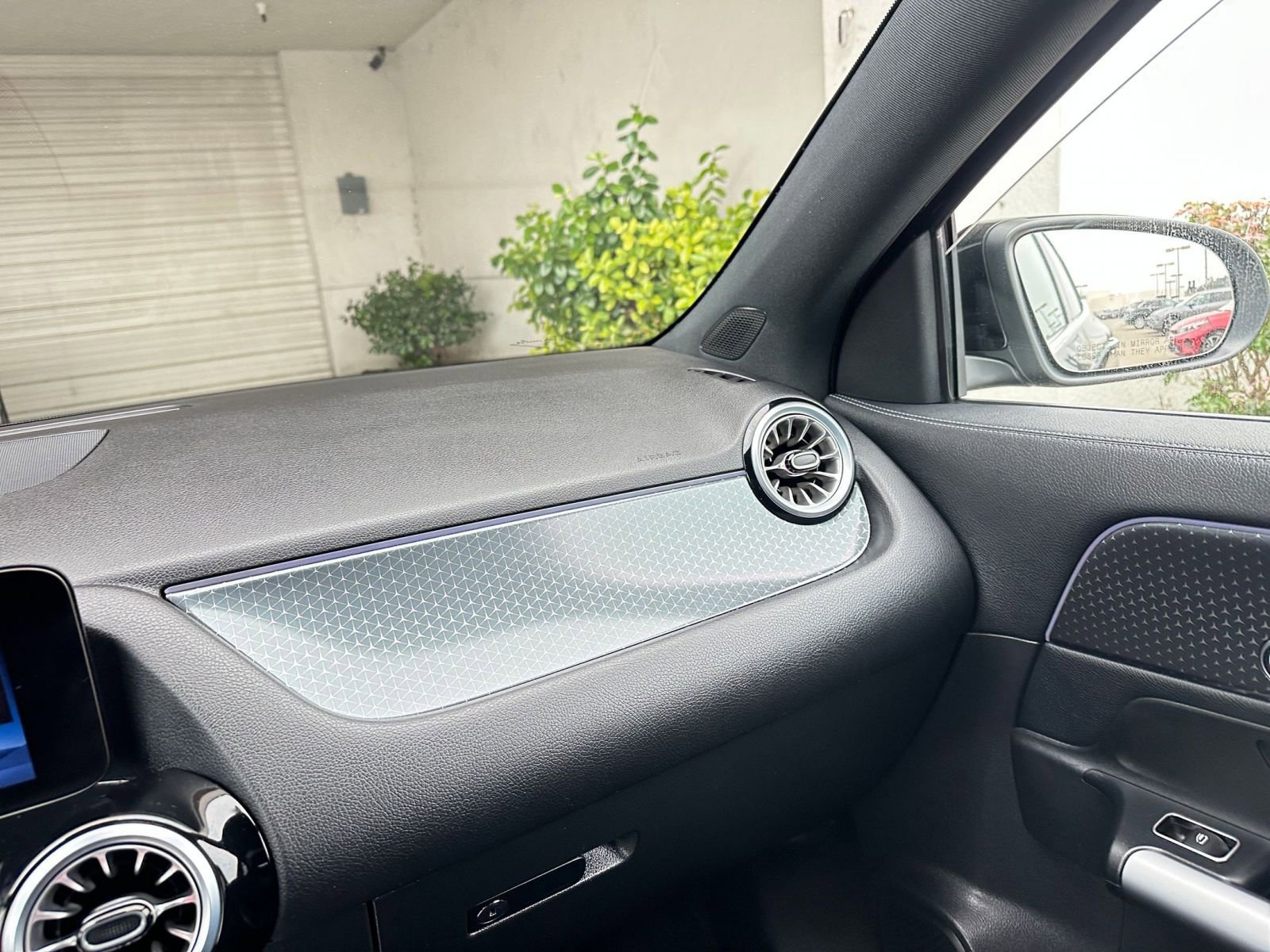 Thumbnail: 2025 Mercedes-Benz GLA - 35