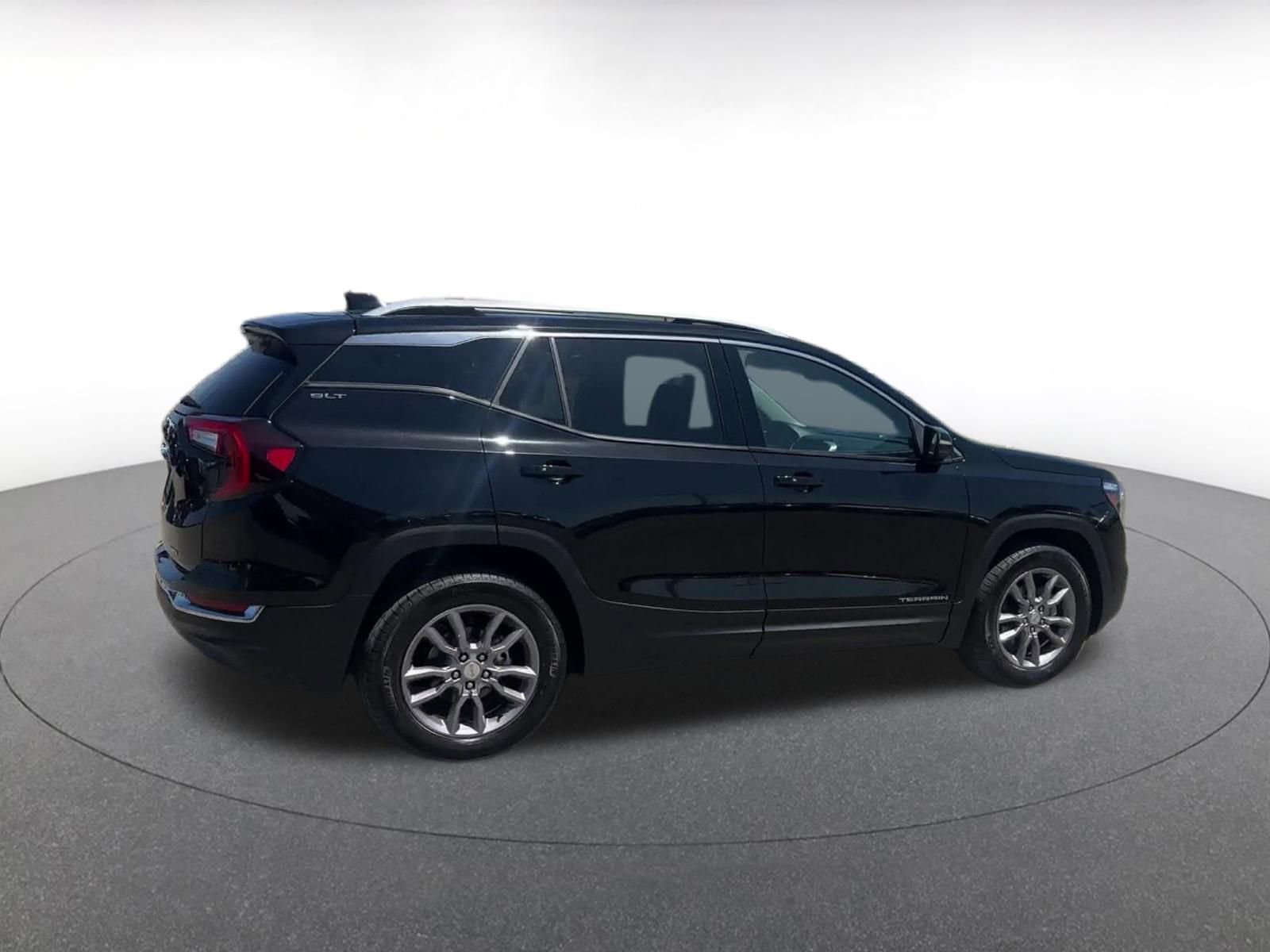 Thumbnail: 2024 GMC Terrain - 15