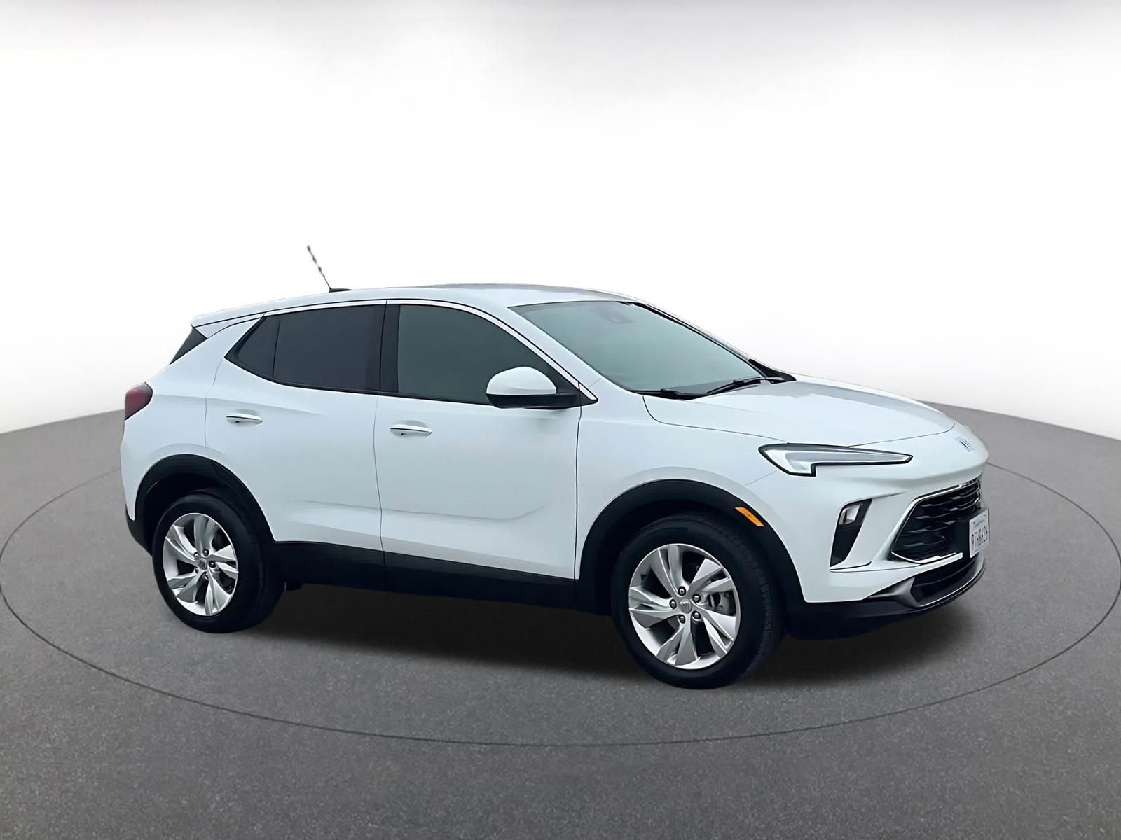 Thumbnail: 2025 Buick Encore GX - 2