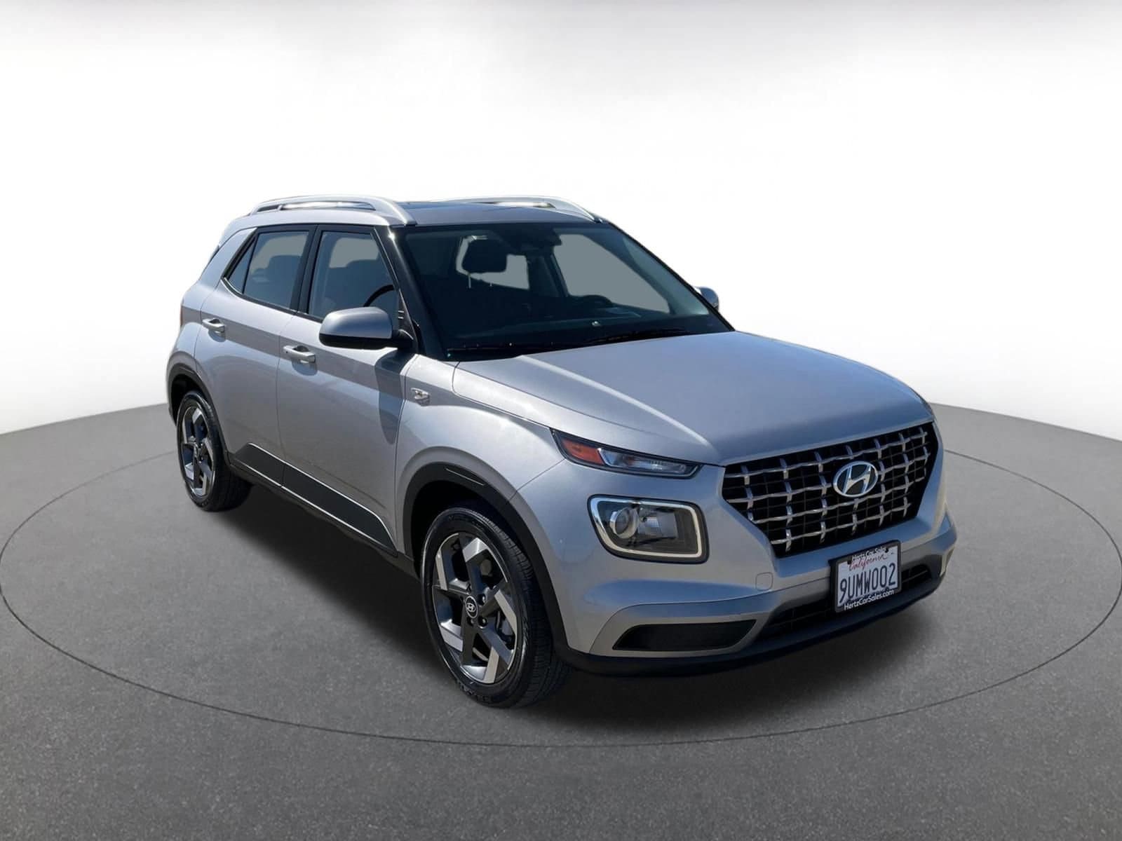 Thumbnail: 2025 Hyundai Venue - 1