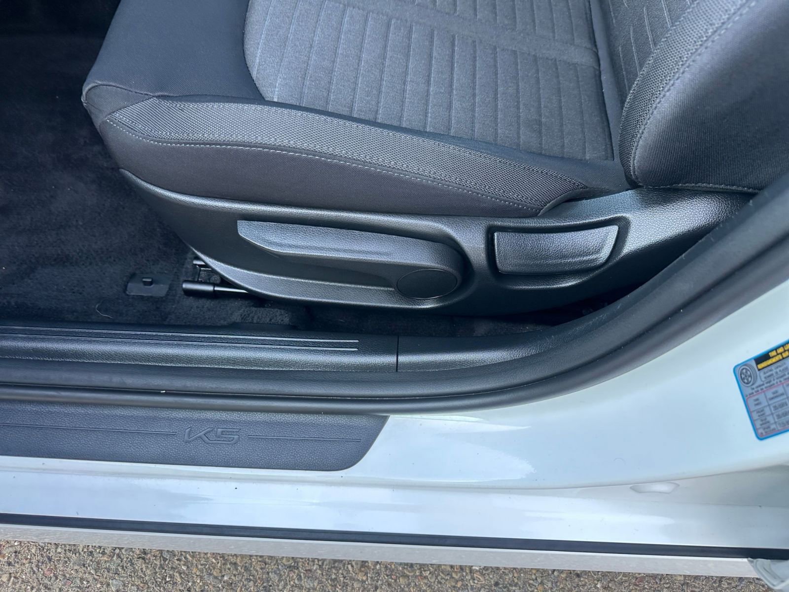 Thumbnail: 2025 Kia K5 - 24