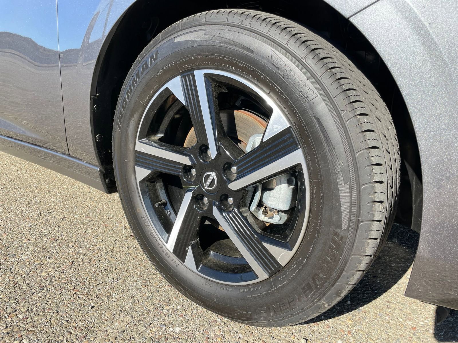 Thumbnail: 2025 Nissan Sentra - 29