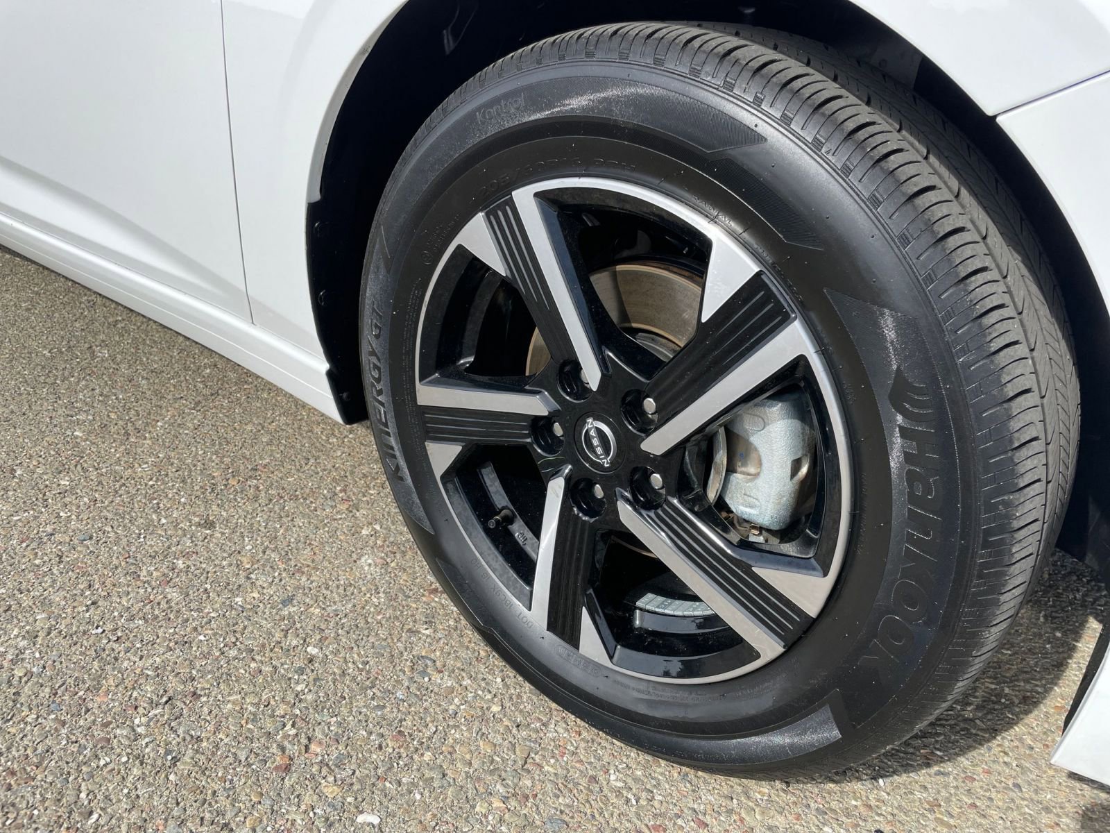 Thumbnail: 2025 Nissan Sentra - 29