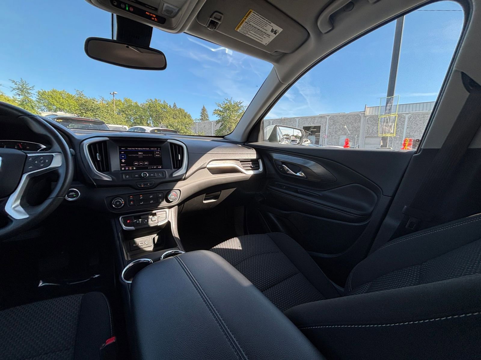 Thumbnail: 2024 GMC Terrain - 34