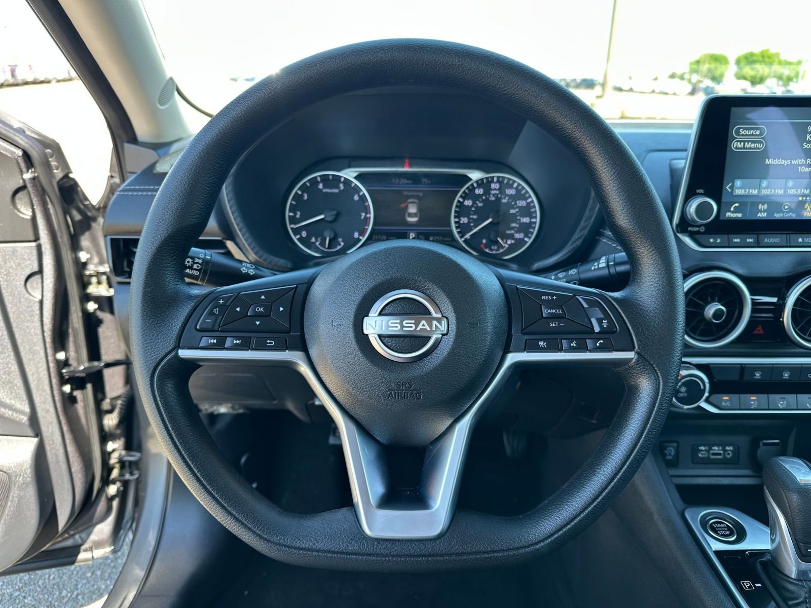 Thumbnail: 2025 Nissan Sentra - 27