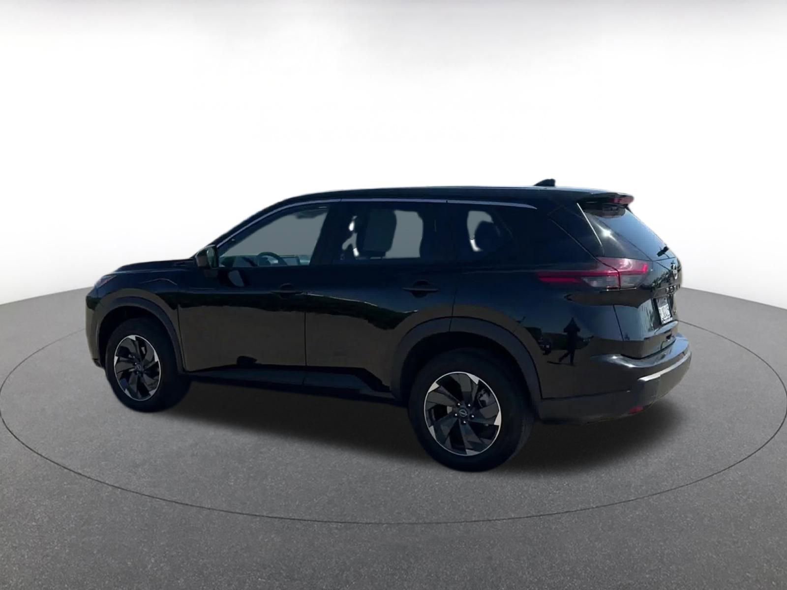 Thumbnail: 2024 Nissan Rogue - 10