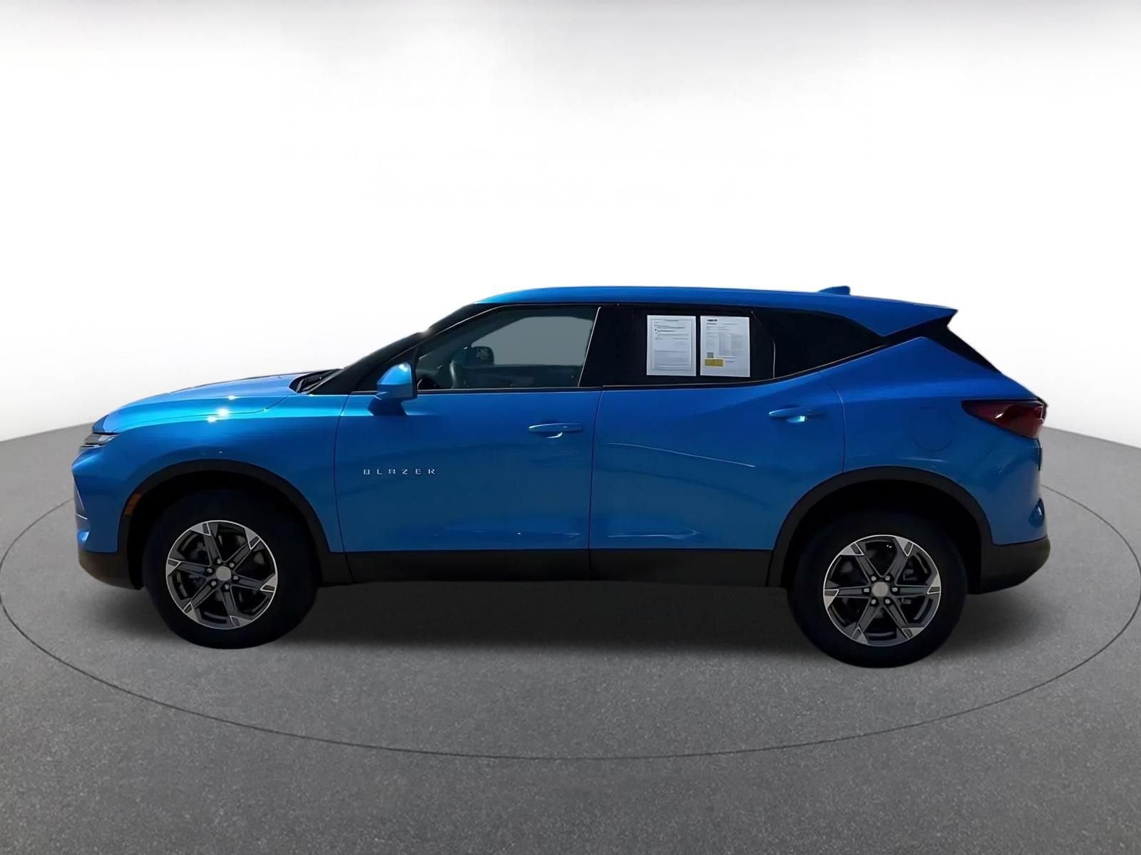 Thumbnail: 2026 Chevrolet Blazer - 9