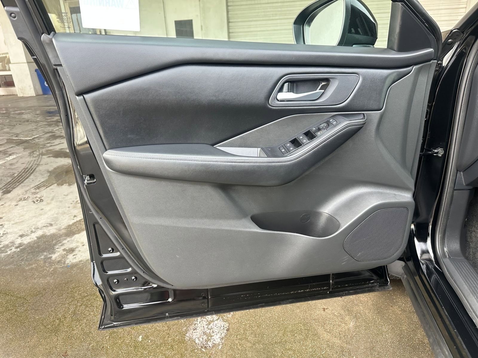 Thumbnail: 2025 Nissan Rogue - 20