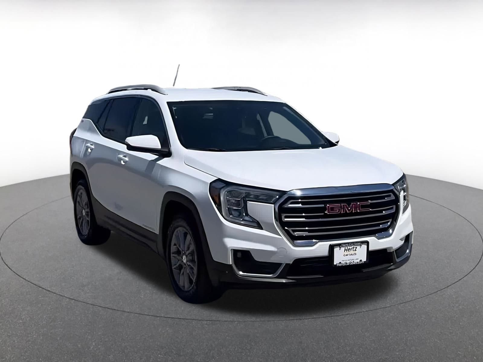 Thumbnail: 2024 GMC Terrain - 3