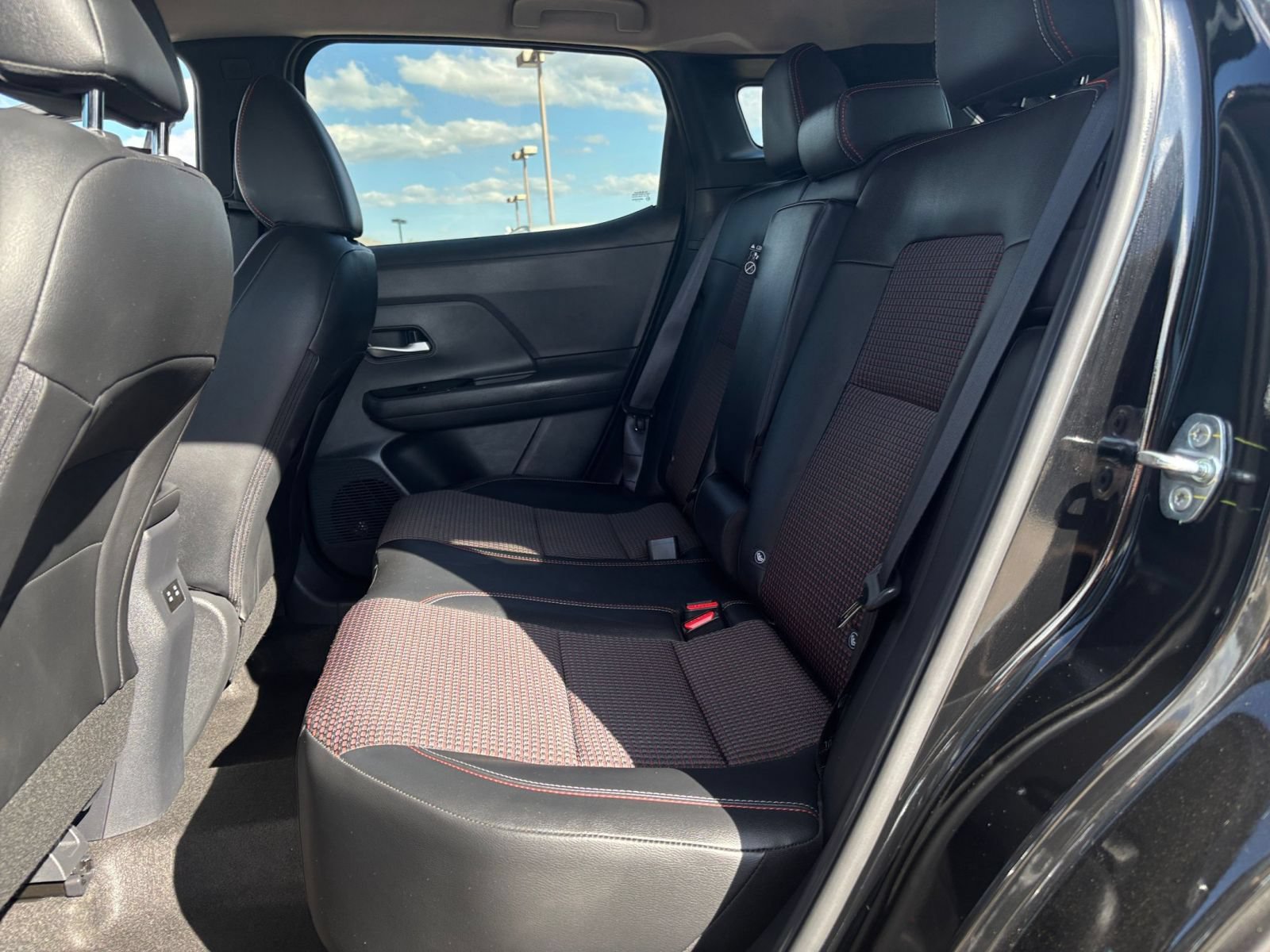 Thumbnail: 2026 Nissan Kicks - 26