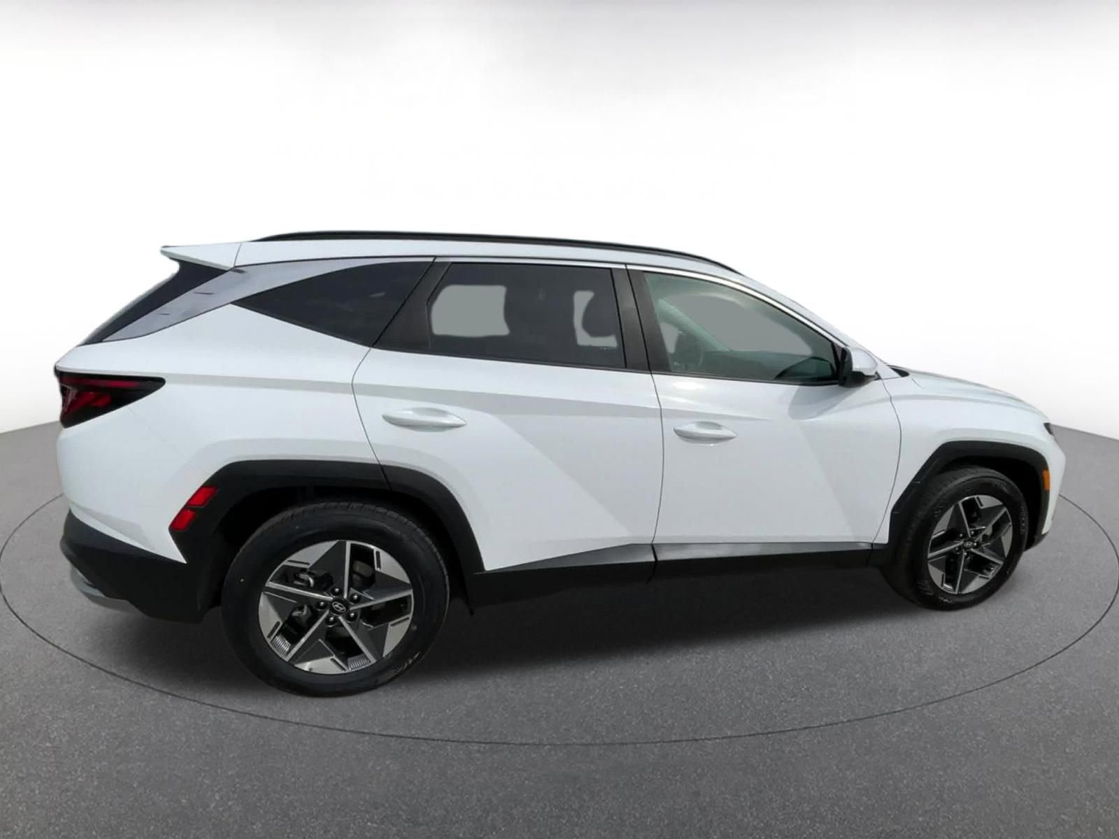 Thumbnail: 2025 Hyundai Tucson - 16