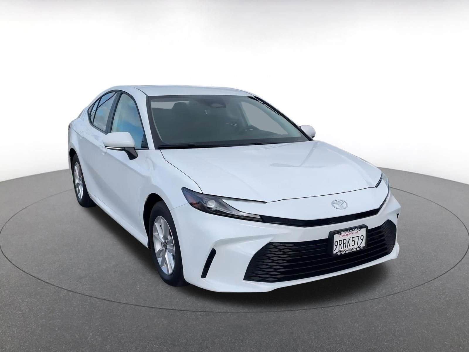 Thumbnail: 2025 Toyota Camry - 3