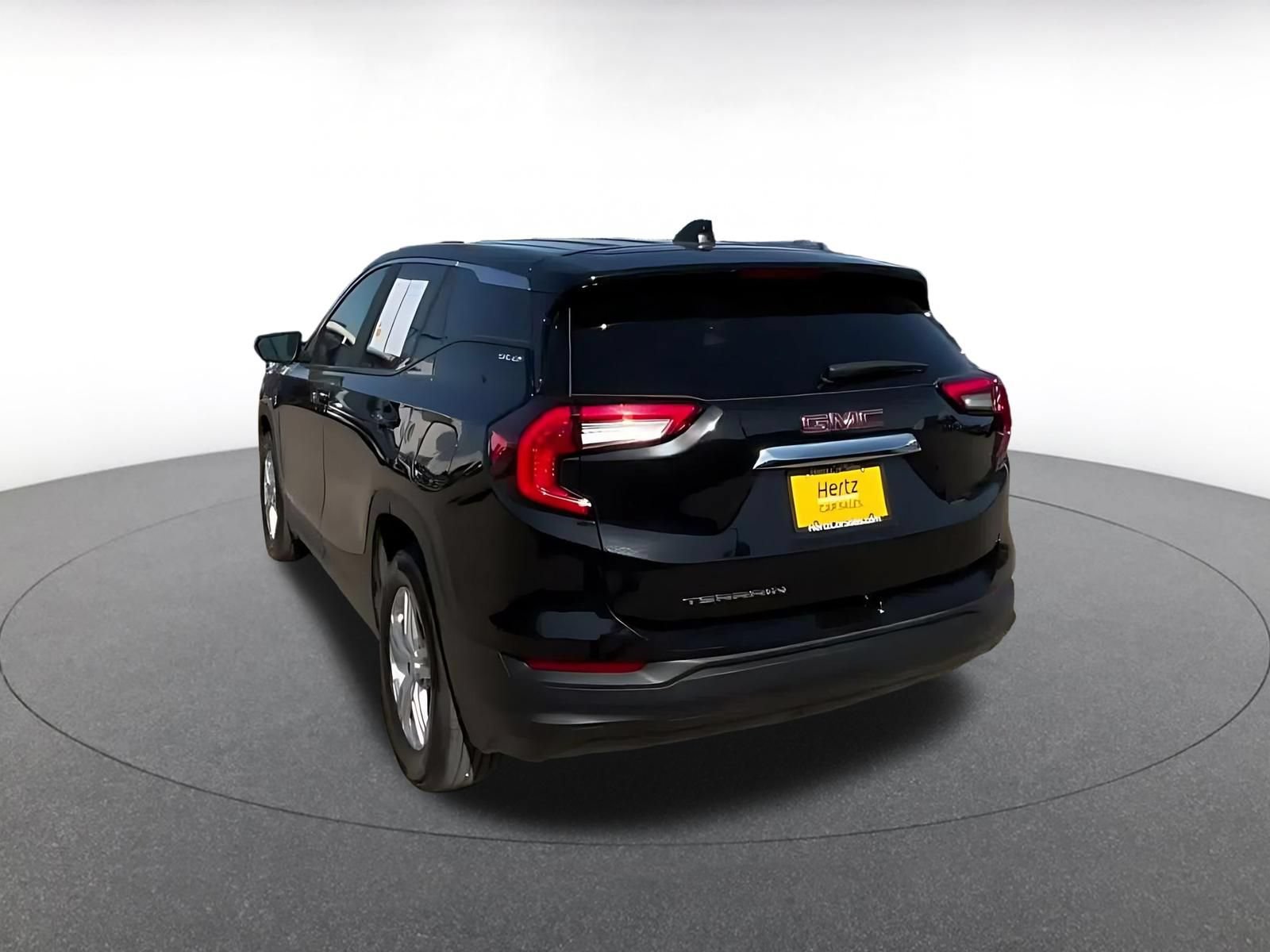 Thumbnail: 2024 GMC Terrain - 10