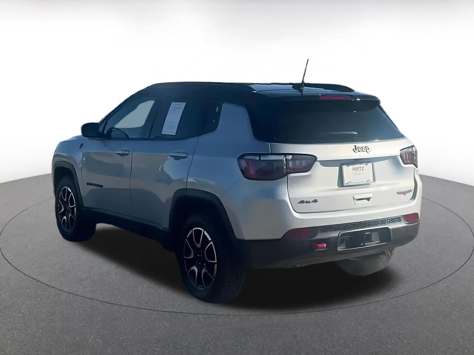 Thumbnail: 2025 Jeep Compass - 8