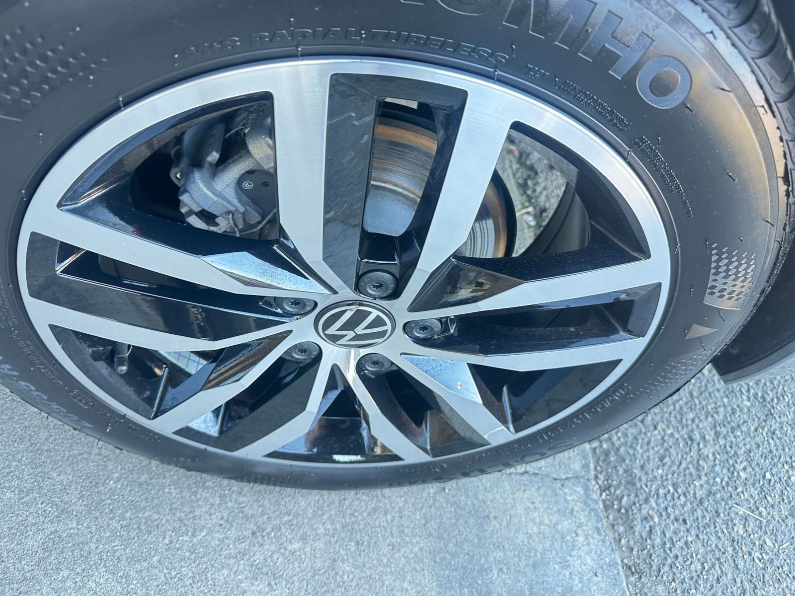 Thumbnail: 2025 Volkswagen Jetta - 30