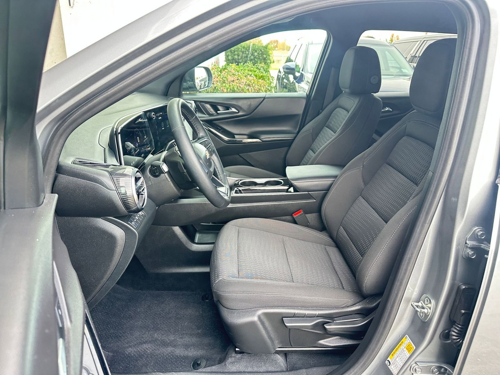 Thumbnail: 2025 Chevrolet Equinox - 27