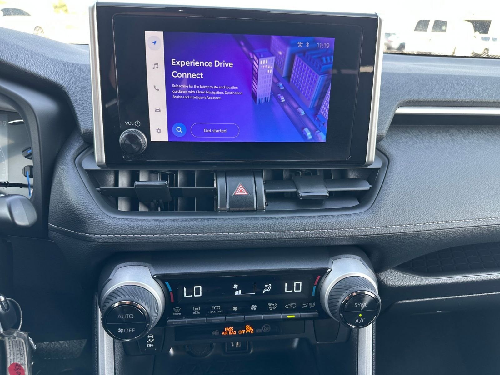 Thumbnail: 2025 Toyota RAV4 - 18