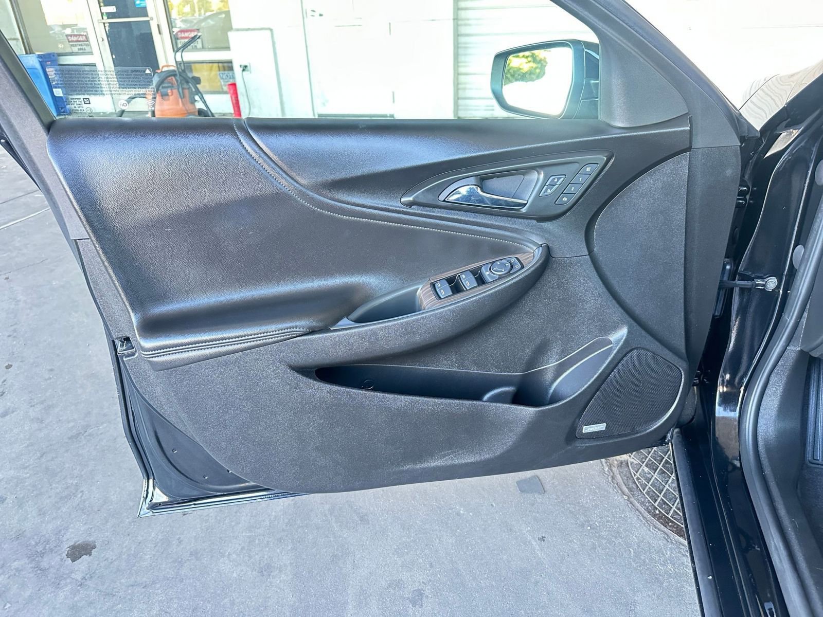 Thumbnail: 2024 Chevrolet Malibu - 20