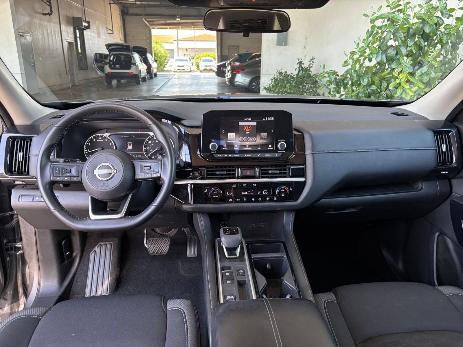 Thumbnail: 2025 Nissan Pathfinder - 31