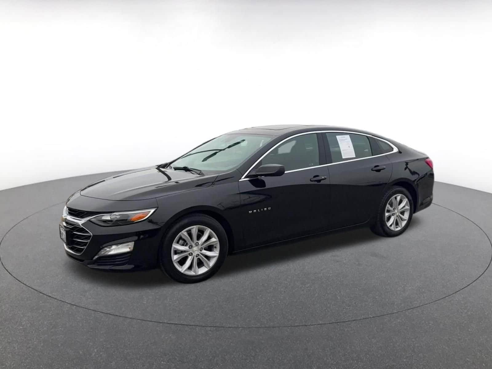 Thumbnail: 2024 Chevrolet Malibu - 8