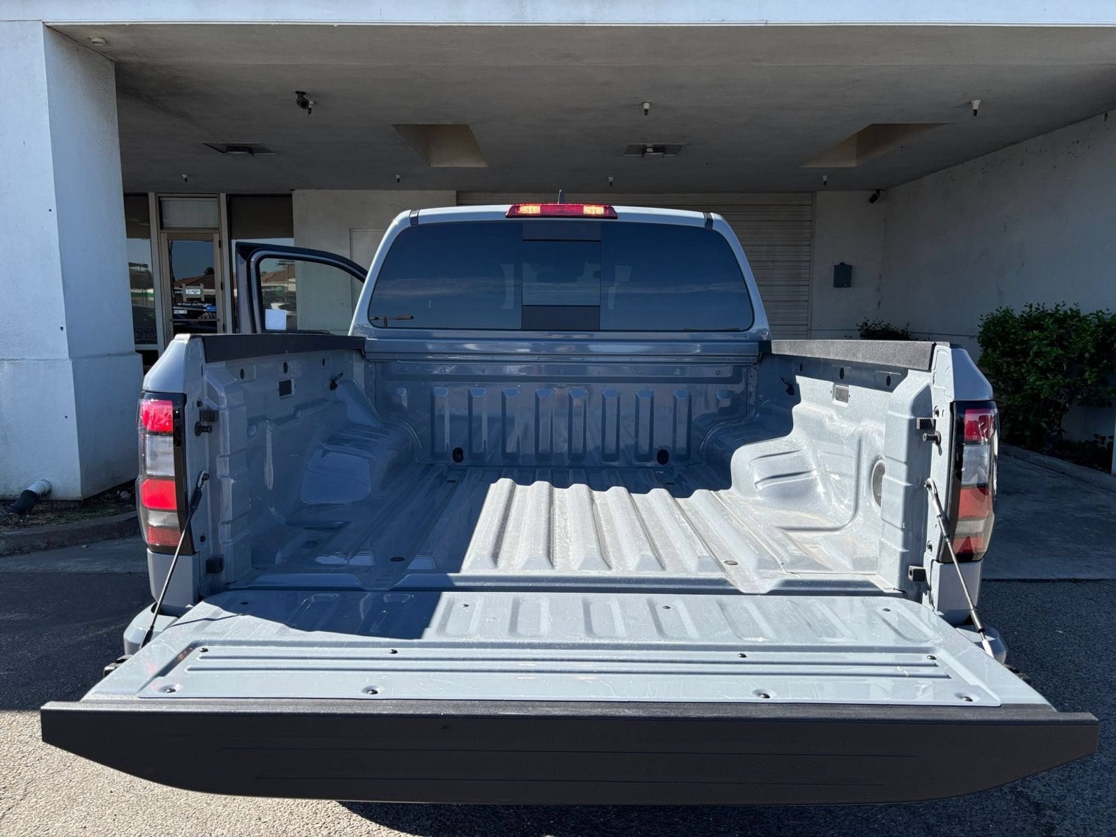 Thumbnail: 2026 Nissan Frontier - 32
