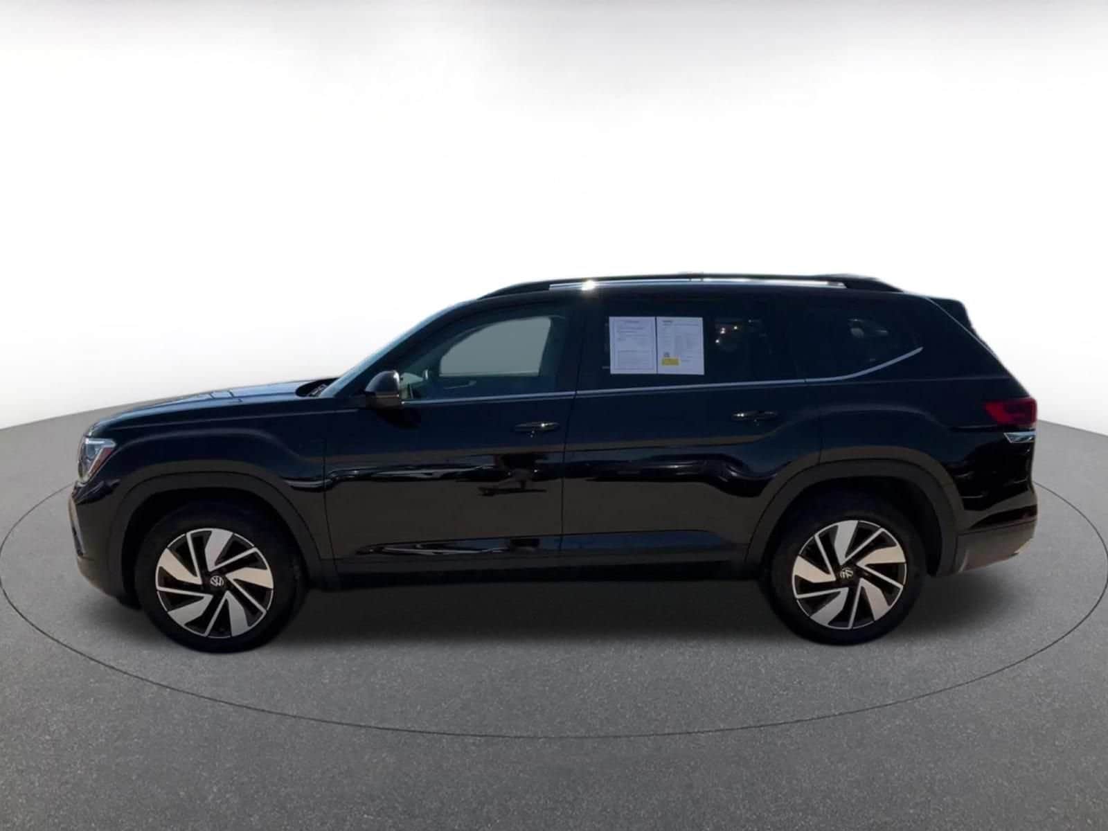 Thumbnail: 2026 Volkswagen Atlas - 7