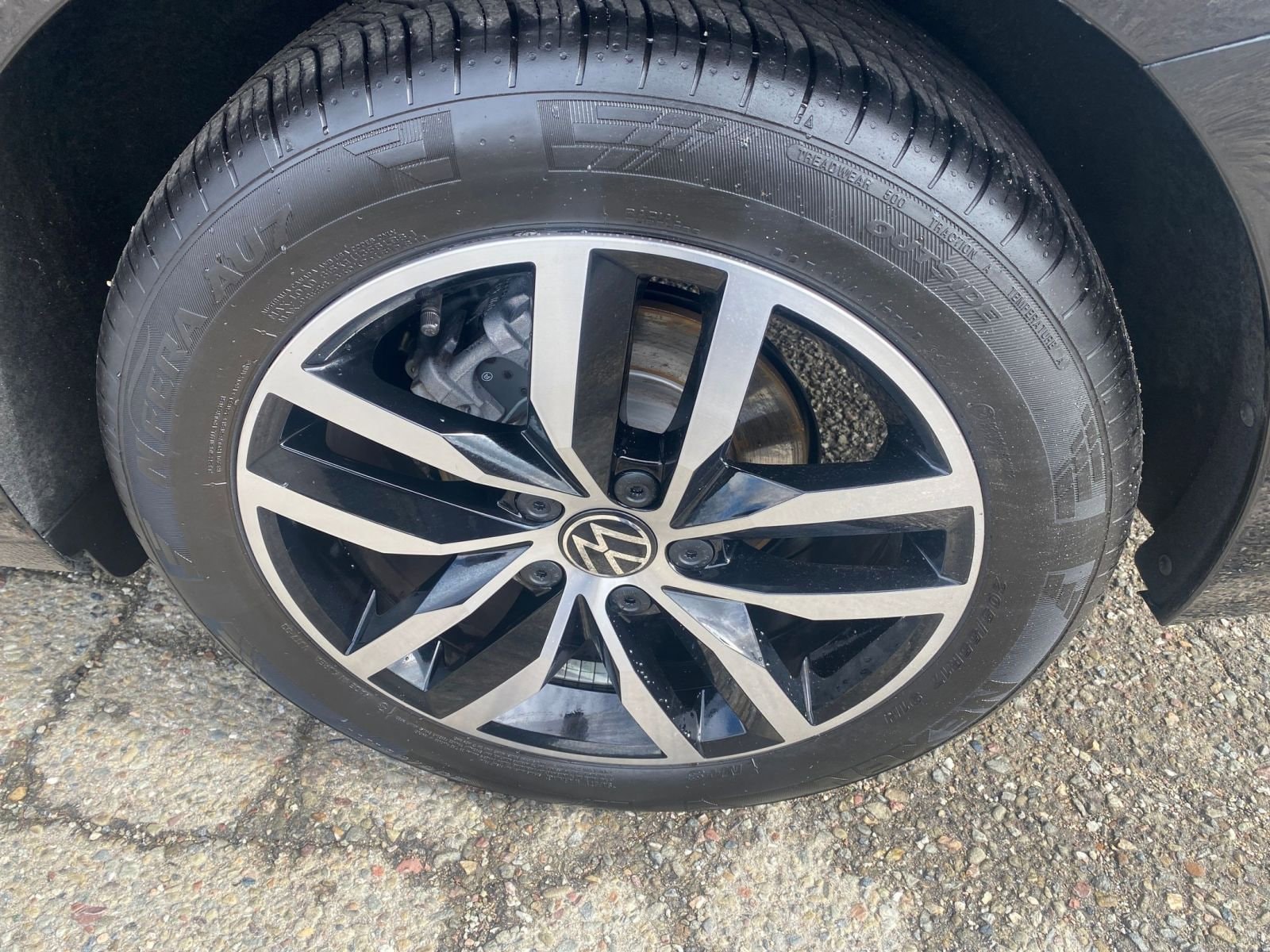 Thumbnail: 2025 Volkswagen Jetta - 30