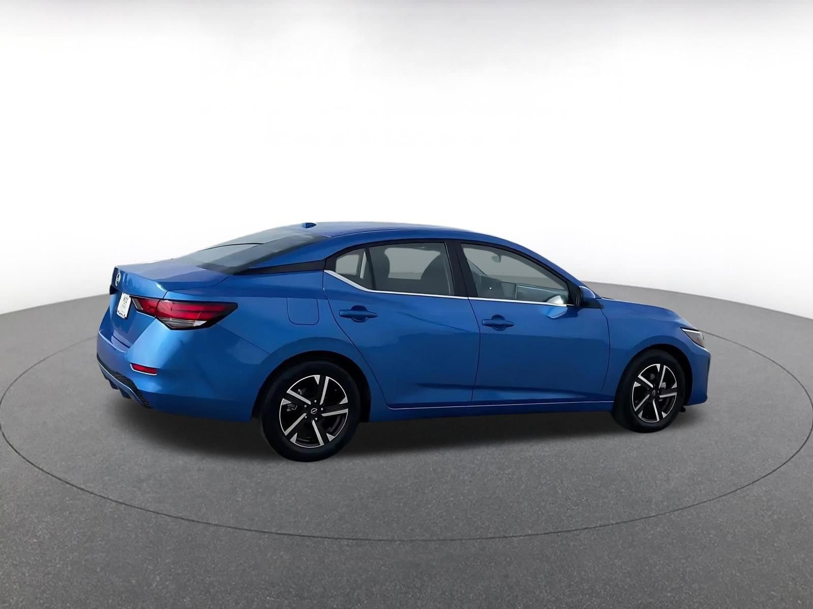 Thumbnail: 2025 Nissan Sentra - 15